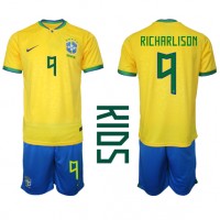 Brasilien Richarlison #9 Replika babykläder Hemmaställ Barn VM 2022 Kortärmad (+ korta byxor)